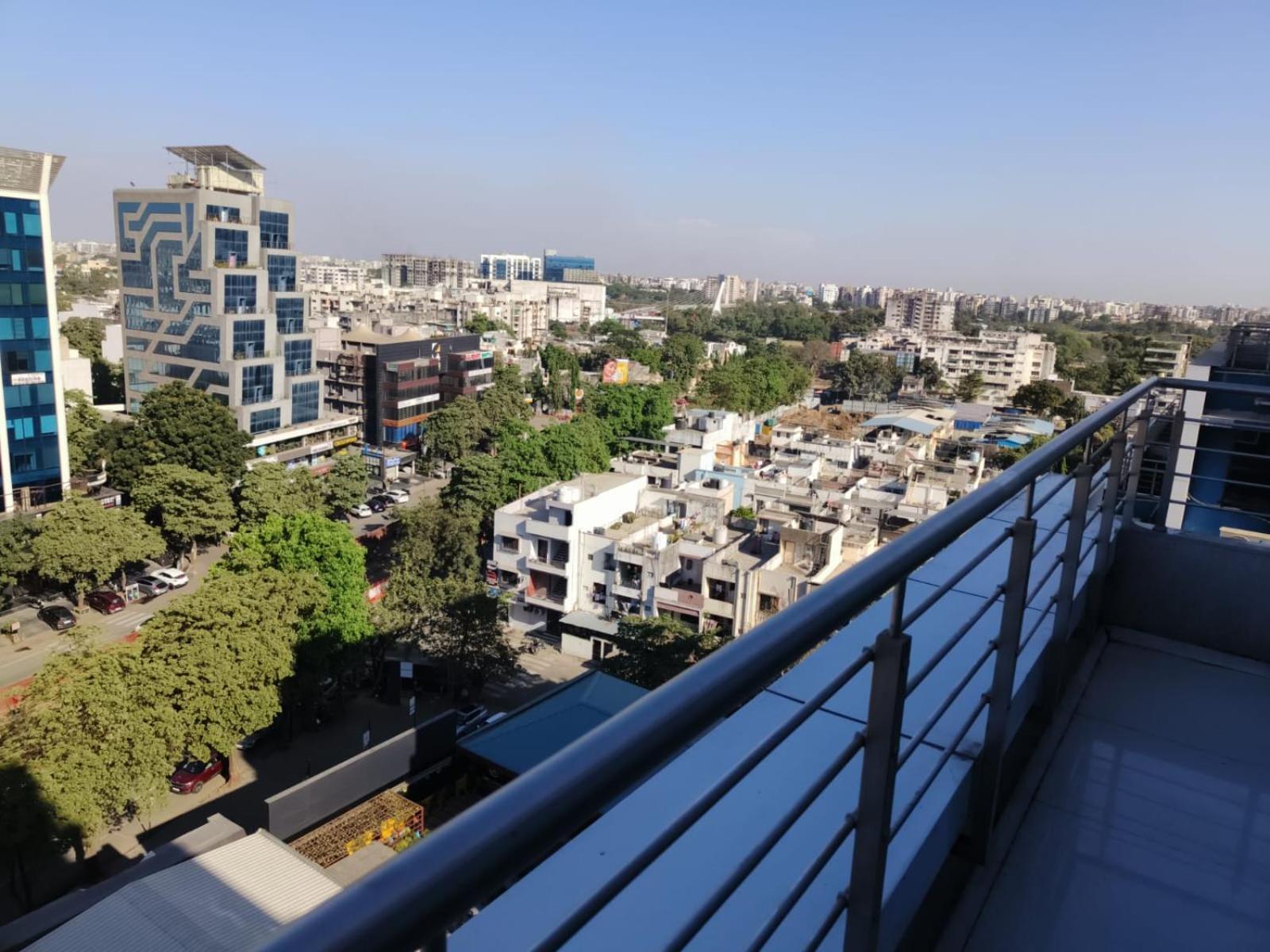Ramee International Surat Hotel Exterior photo